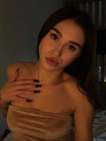 Симона Дивный